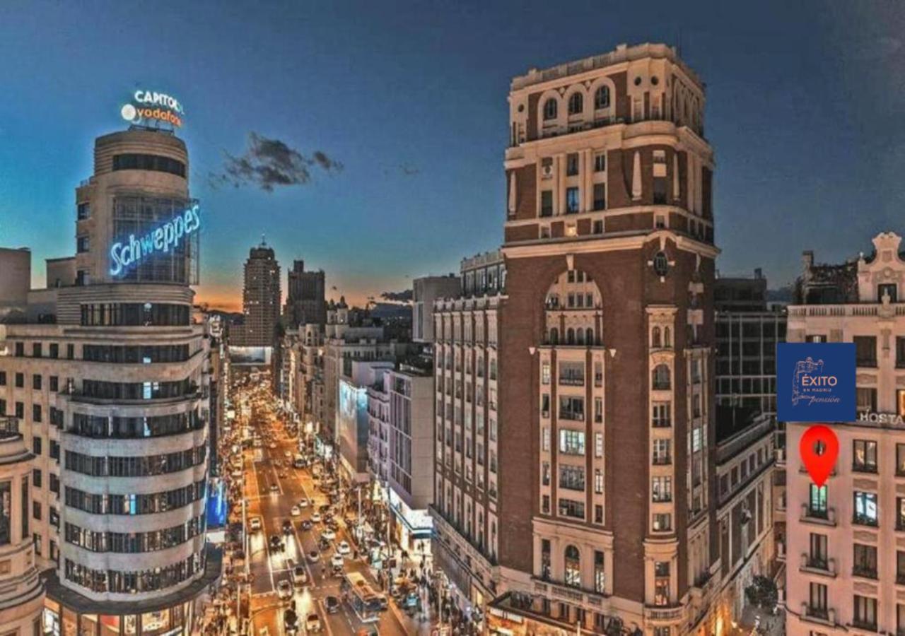 Hotel Éxito en Madrid Exterior foto