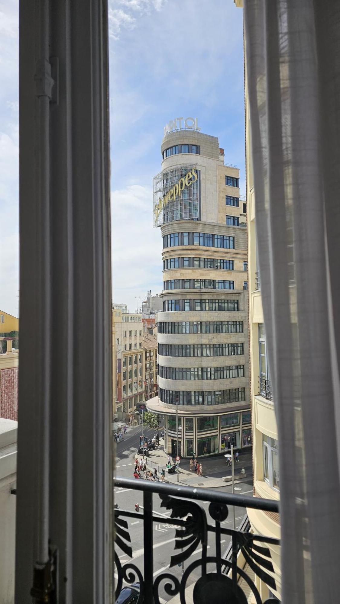 Hotel Éxito en Madrid Exterior foto